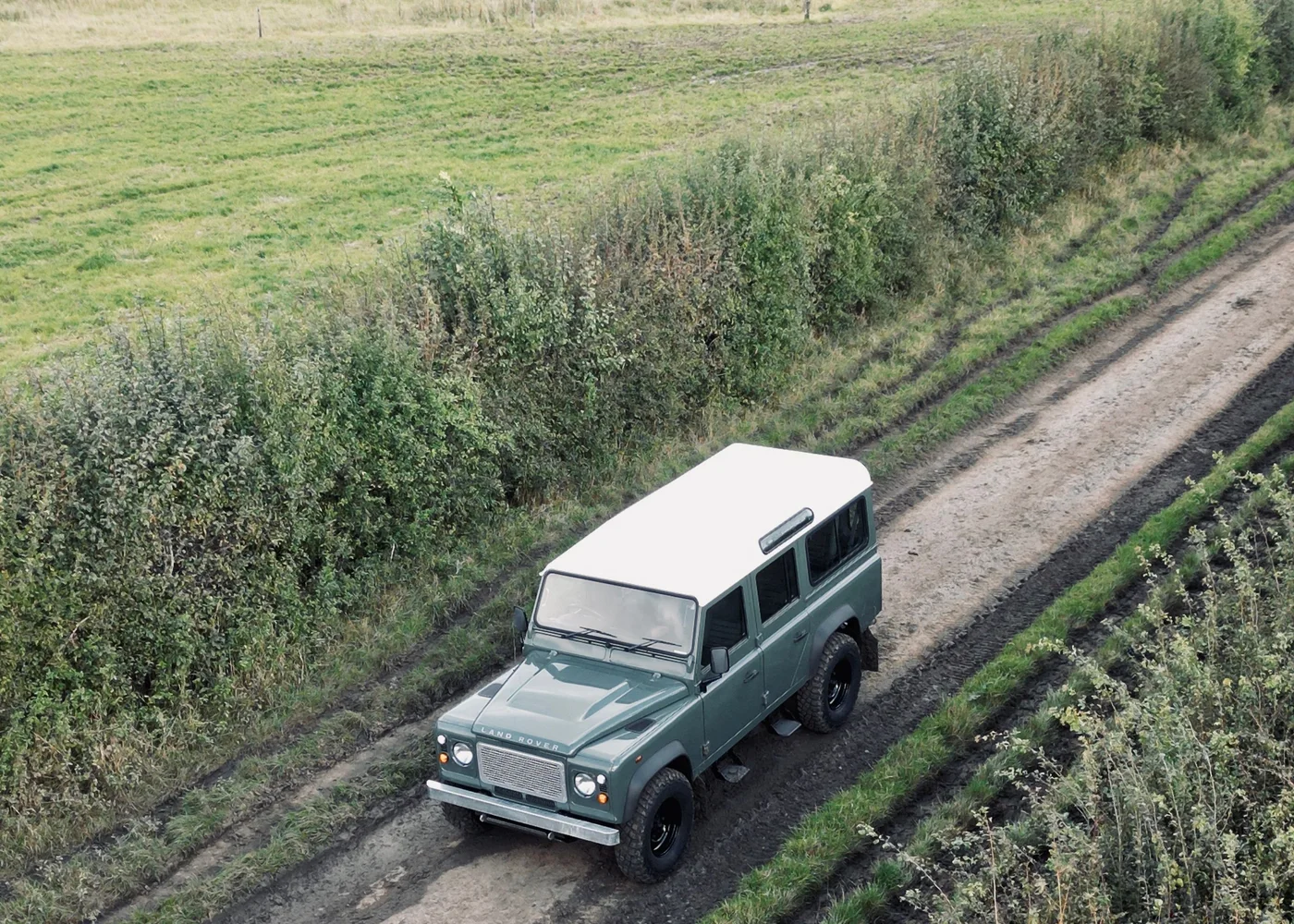 Defender 90 “V8 Works”